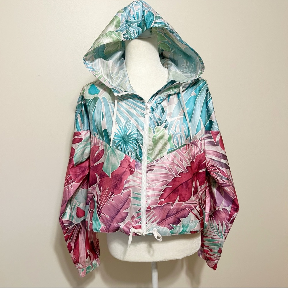 Nike CT6073-496 Sportswear windbreaker running floral hooded Jacket Sz S
